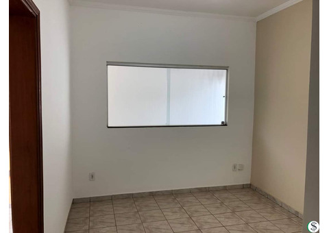 VENDE-SE CASA JD. BOTURA ÓTIMA LOCALIZAÇÃO