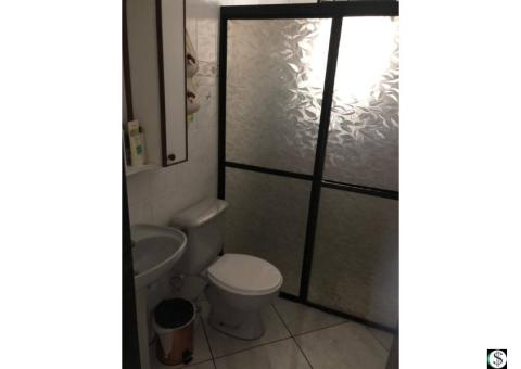 APARTAMENTO À TRÊS QUADRAS DA PRAIA