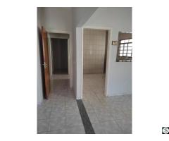 CASA COM EXCELENTE LOCALIZAÇÃO