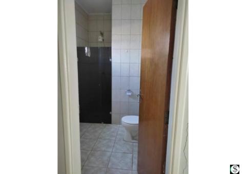 CASA COM EXCELENTE LOCALIZAÇÃO